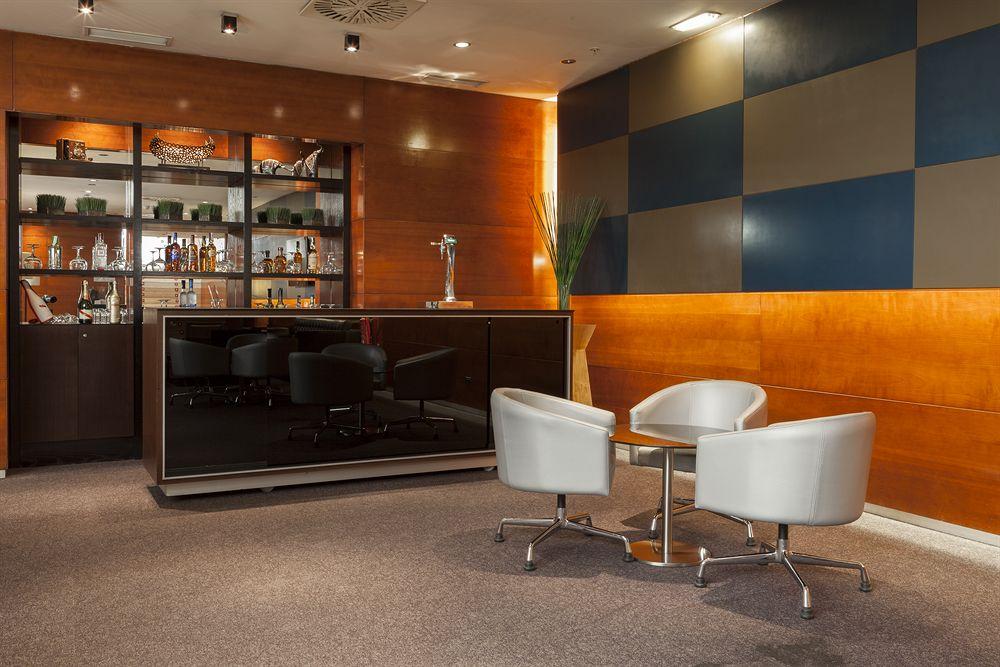 Ac Hotel Leon San Antonio By Marriott Luaran gambar
