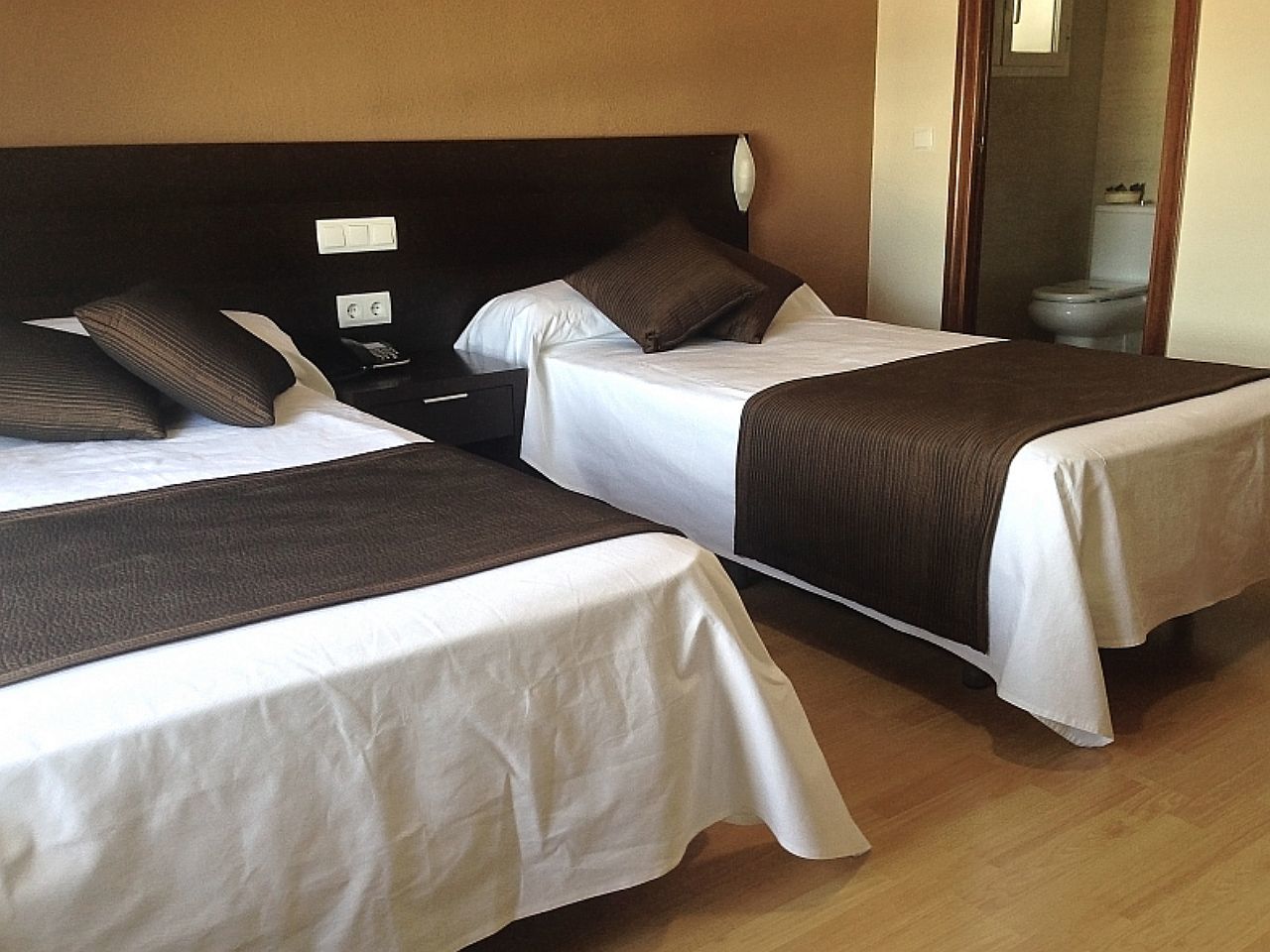 Ac Hotel Leon San Antonio By Marriott Luaran gambar