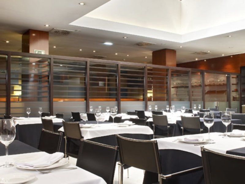 Ac Hotel Leon San Antonio By Marriott Restoran gambar